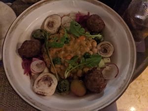 Chickpea Bowl (54k COP) - 4/5 at Alma in Cartagena