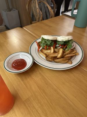 Bao buns  at ALT.a - Dosan in Seoul