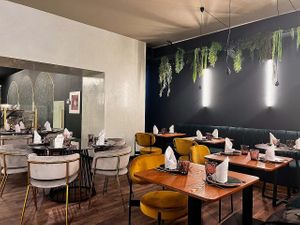 Restaurante Indio Chilli-Indian Restaurant Chilli at Indian Restaurant Chilli in Barcelona