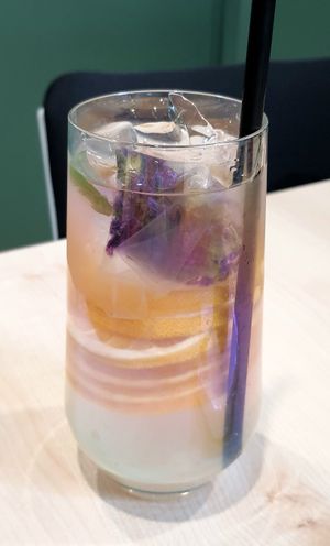 Mellow lemon ice tea at MEPLACE - 미플레이스 in Seoul