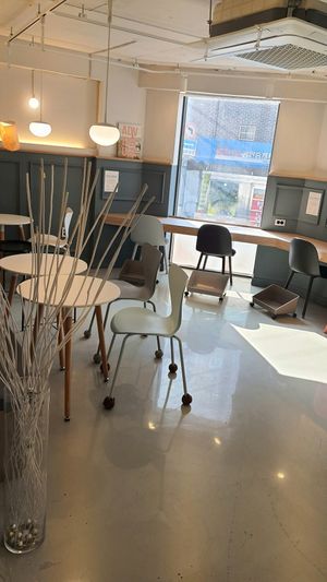 1st floor - seating at MEPLACE - 미플레이스 in Seoul