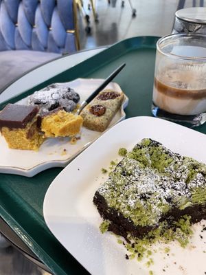 Cakes  at MEPLACE - 미플레이스 in Seoul