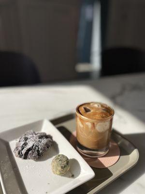 Peanut crunch latte - almond milk  at MEPLACE - 미플레이스 in Seoul