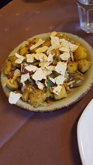 Chaat with potatoes, my favourite! at Delhi Mehek in Munich