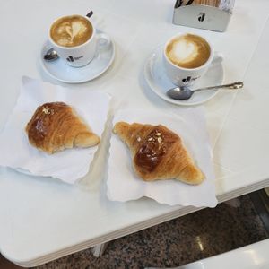 Vegan croissant & capuccino with soy milk at Danesi Caffe in Rome