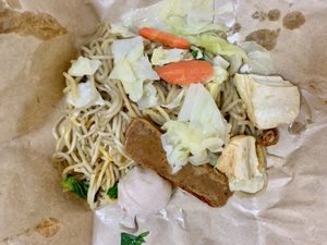 Mee with vegetables and otar  at Rong Yuan Food Stall 融圆 in North Singapore