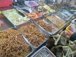 Today's dishes ~ 5/3/22 at Rong Yuan Food Stall 融圆 in North Singapore