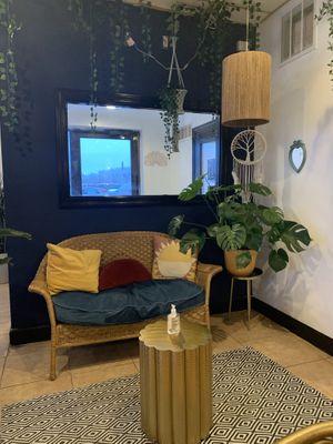 Great ambiance! #Veganuary at Heal Mpls - Herbs Eats All Love in Minneapolis