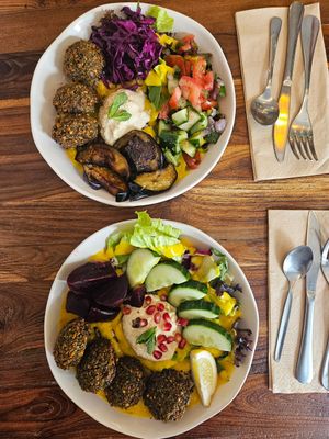 Falafel Sabich and Falafel Hummus bowls at Csicseri Gozsdu in Budapest