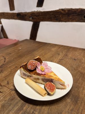 Vegetarischer Feigenkäsekuchen  at Mühlenstübel in Sasbach