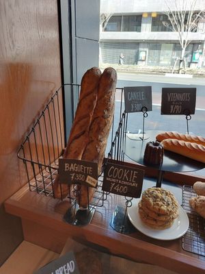  at School Bus Coffee Bakers in Kyoto