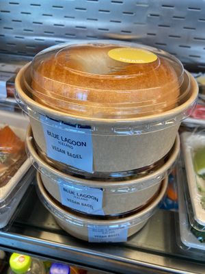 Vegan bagel at Lava Restaurant in Grindavik