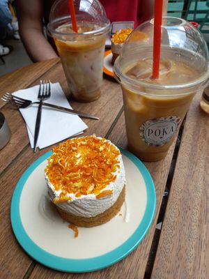  at Poka Coffee Roasters in Izmir