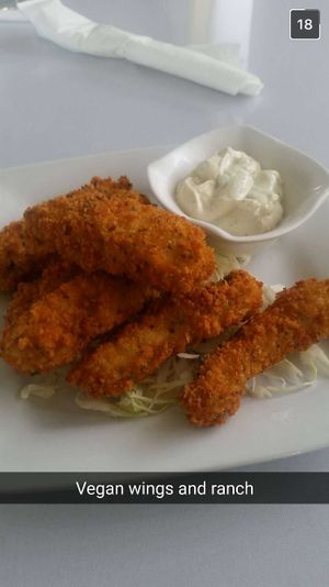 Vegan wings and ranch at Lotus Vegan Restaurant in Pinellas Park