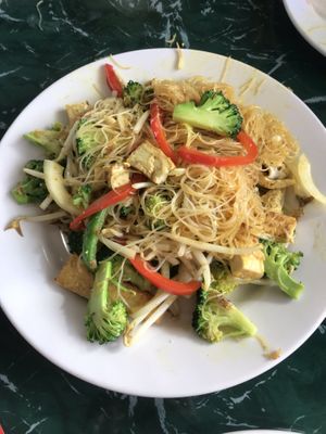 Singapore noodles at Lotus Vegan Restaurant in Pinellas Park