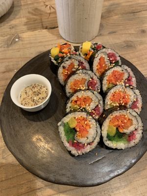 Beautiful cafe in the heart of Kyoto, I had delicious Gimbap and a Highball with homemade syrup. Will be back  #Veganuary at TU CASA - Zero waste & Plant based トゥ・カサ in Kyoto