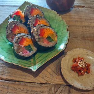 Kimbap at TU CASA - Zero waste & Plant based トゥ・カサ in Kyoto