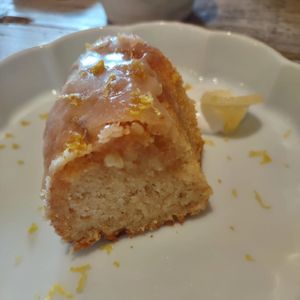 Lemon cake at TU CASA - Zero waste & Plant based トゥ・カサ in Kyoto