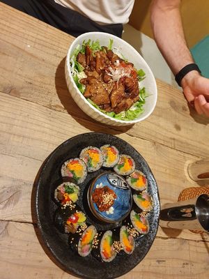 Rainbow-Rolls and BBQ Bowl at TU CASA - Zero waste & Plant based トゥ・カサ in Kyoto