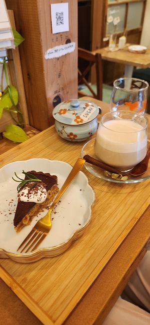 Chai and hazelnut tart at TU CASA - Zero waste & Plant based トゥ・カサ in Kyoto