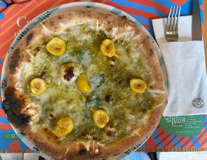 Seasonal vegan pizza with pistacchi and figs  at Capperi che Pizza in Milan