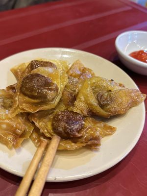 Fried wontons (20k VND)  at Be Chay Vegetarian in Da Nang
