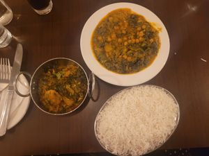 Sag Aloo, Chana Palak and Plain Rice #Veganuary at Spice Island Menai Bridge in Menai Bridge