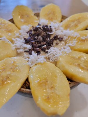 Smoothie bowl at SHAKA - Mall of Asia in Pasay