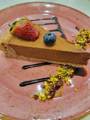 Mocha cake crust was a bit dry at SHAKA - Mall of Asia in Pasay