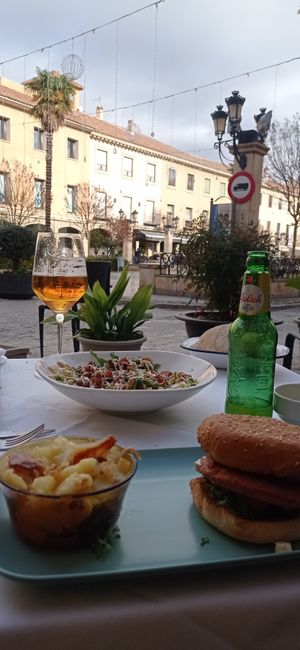 Hamburguesa vegana at El Refugio in Guadix