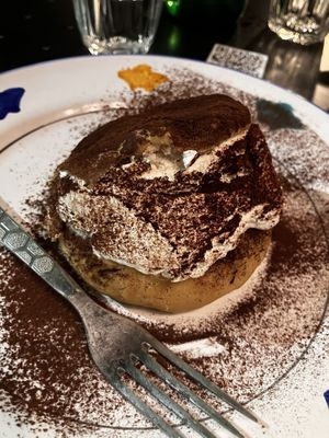 Maritozzo  at Caciara in Milan