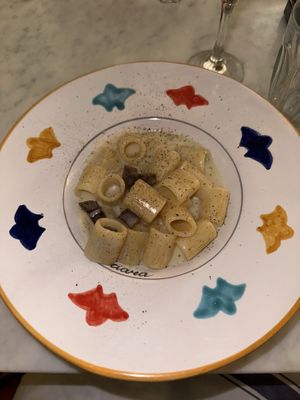 vegan pecorino pasta w/ seitan   at Caciara in Milan