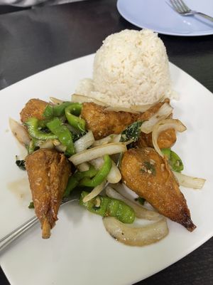 Hot wings   at Thai Pepper in Sun Valley