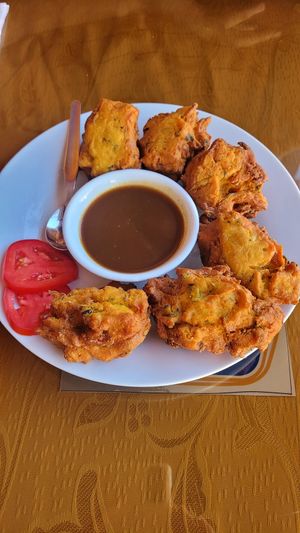 Pakoras at Paulinos Indian Cuisine in Huaraz