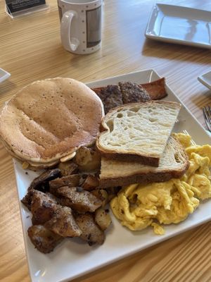 Big breakfast  #Veganuary at Junkyard Dog in Los Angeles