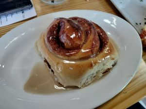 Cinnamon bun at Junkyard Dog in Los Angeles