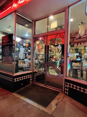 Entry at Mel's Drive-In in San Francisco