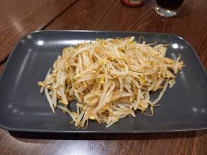 Sojasprossensalat at Hot Mint Asiatische Küche in Oberasbach