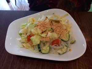 Glasnudelsalat mit Tofu at Hot Mint Asiatische Küche in Oberasbach