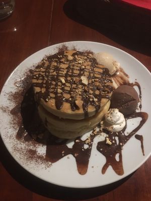 Chocolate Pancakes at Matsuontoko Cafe in Kyoto