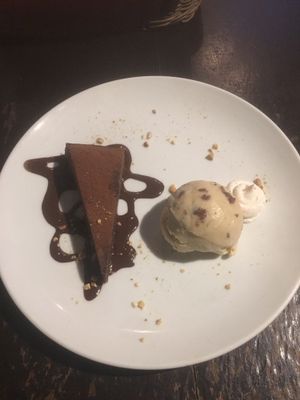 Chocolate Brownie + Rum and Raisin Ice Cream at Matsuontoko Cafe in Kyoto