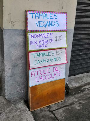 Precios y menu at Tamales Veganos Charly in Mexico City