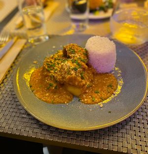 Carne al mani  at Los Andenes Vegan - Puerta de Toledo in Madrid