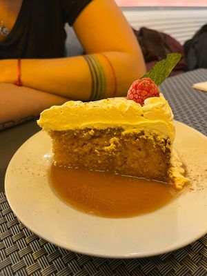 Tres leches cake 4,50€ at Los Andenes Vegan - Puerta de Toledo in Madrid