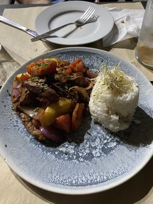 Lomo embuchado  at Los Andenes Vegan - Puerta de Toledo in Madrid