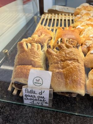 Vegan pate d’ours  #Veganuary at Boulangerie Jacquin in Nancy
