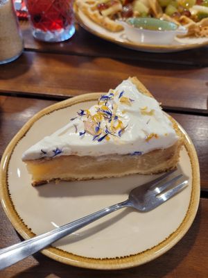 Apple Pie at Café Senza Limiti in Wurzburg