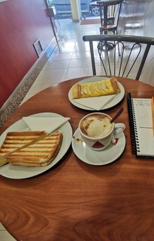  at Café Montalegre in Braga