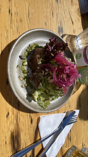 Delicious Vegan Avocado Toast  at Tilstede mat og mer in Kristiansand