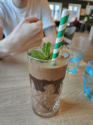 Mint chocolate milkshake at Tilstede mat og mer in Kristiansand